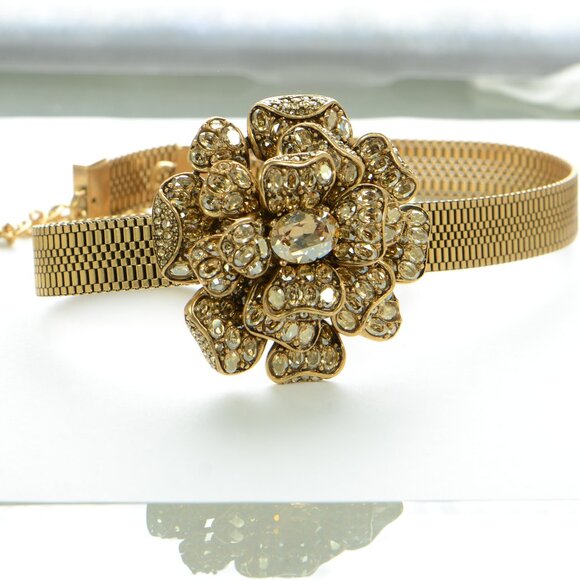 Oscar De La Renta Gold-tone Crystal Flower Metal Belt display picture 1